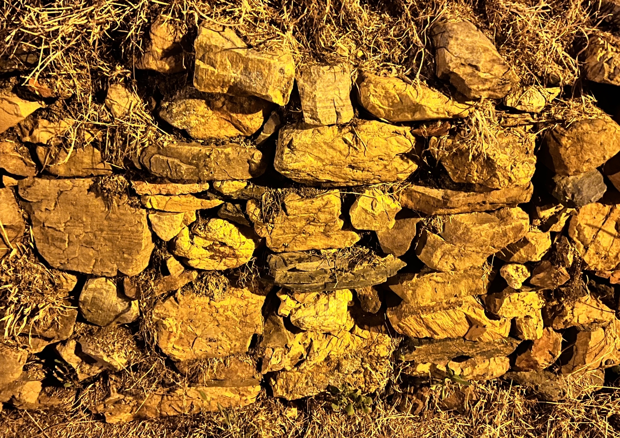 Detalle de construcción tradicional en piedra